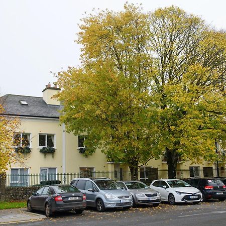 Waterfront Self Catering Houses Carrick-on-Shannon Exterior photo