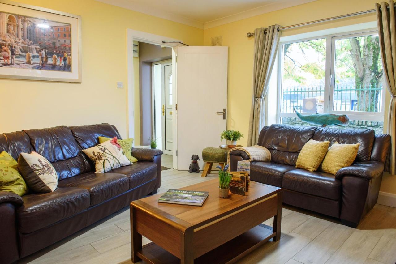 Waterfront Self Catering Houses Carrick-on-Shannon Exterior photo