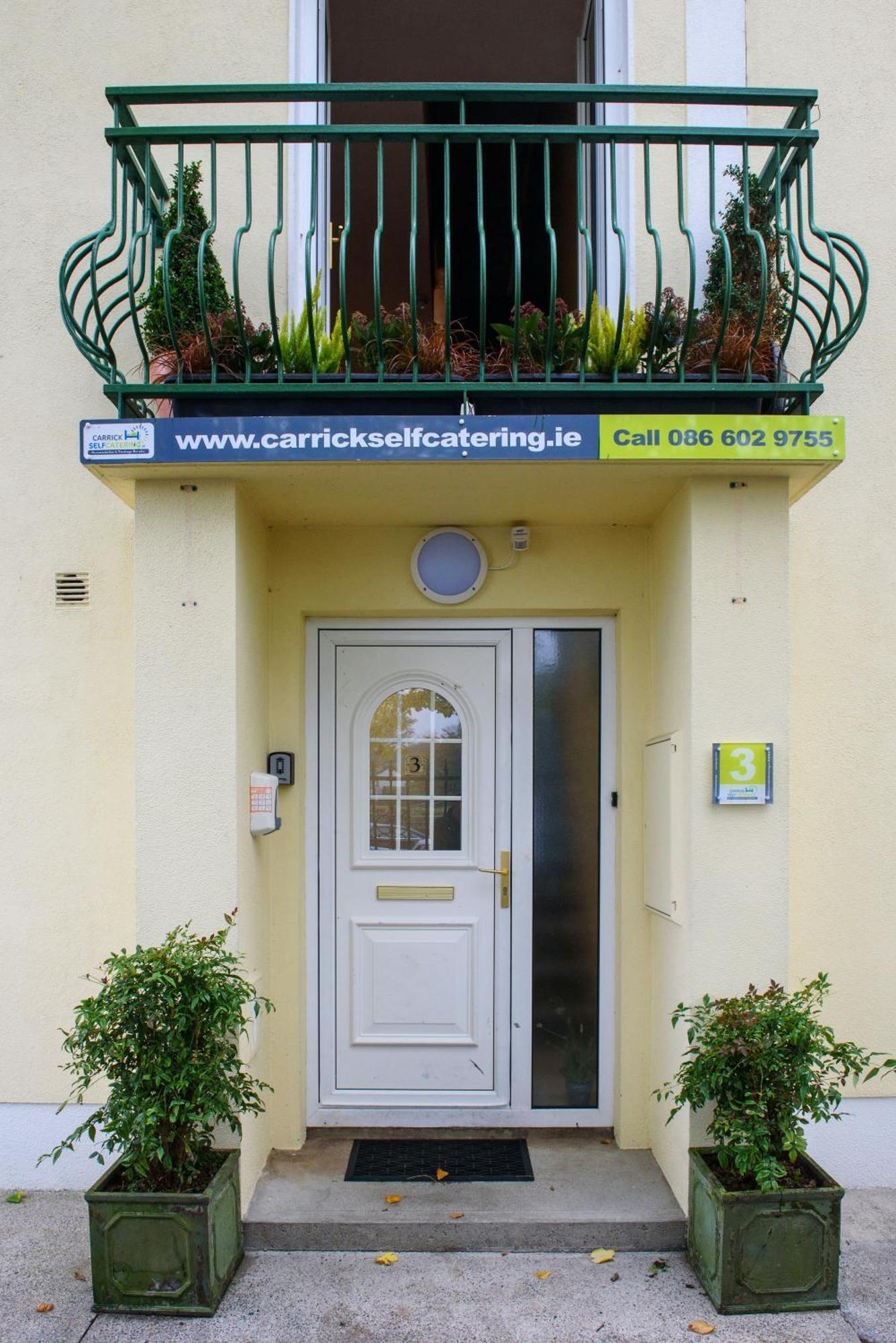 Waterfront Self Catering Houses Carrick-on-Shannon Exterior photo