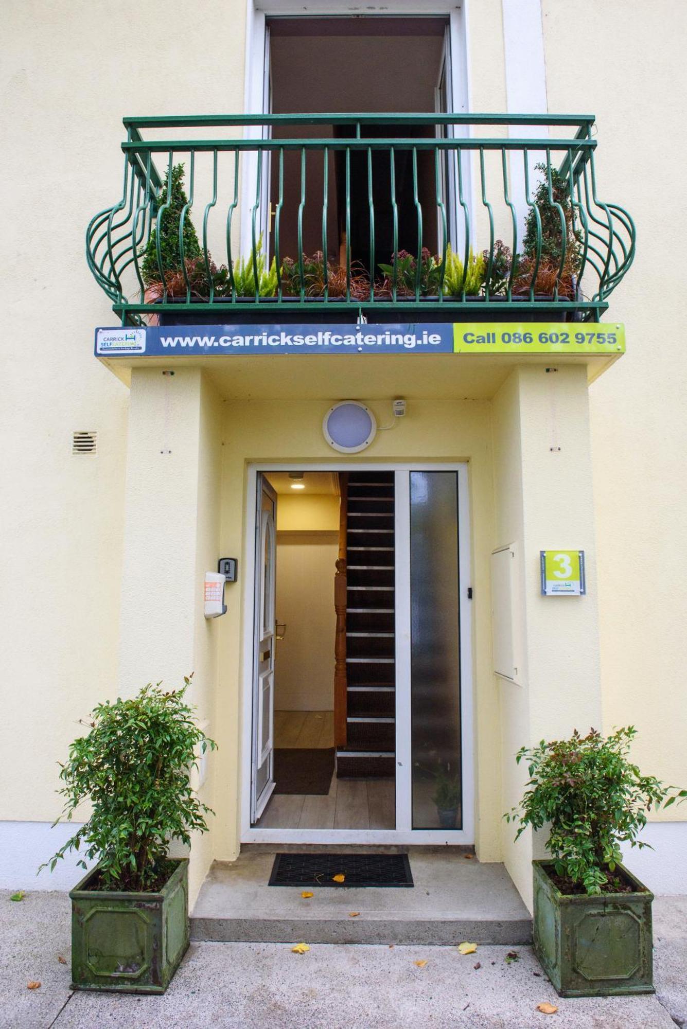 Waterfront Self Catering Houses Carrick-on-Shannon Exterior photo