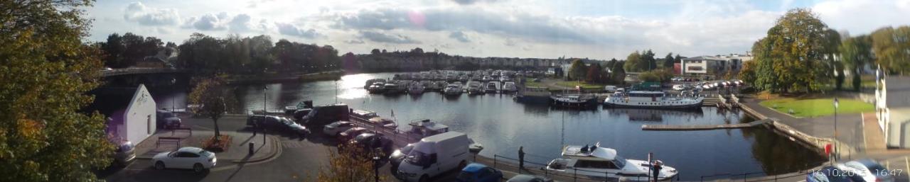 Waterfront Self Catering Houses Carrick-on-Shannon Exterior photo